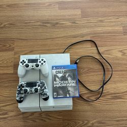 PS4 Uncharted Edition W/ Controllers