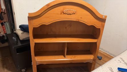 FREE-Dresser and hutch/bed no mattress