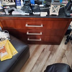Dresser and end tables