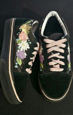 Girls Size 1 Vans 