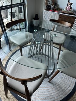 Contemporary Clear Tempered Glass Top Table