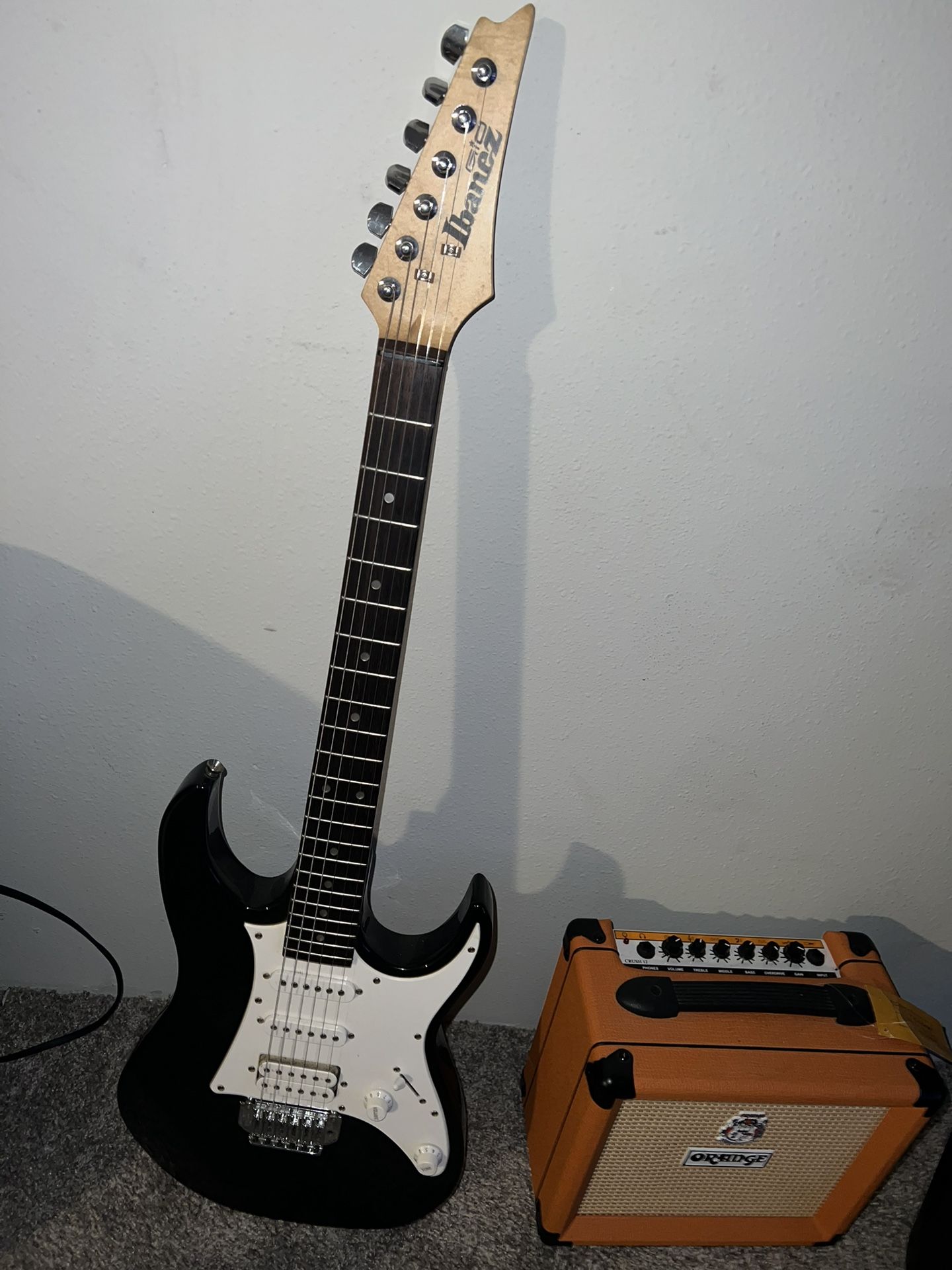 Electric Guitar With Amp