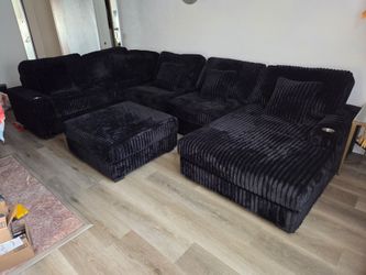 Brand New Sectional Corduroy Fabric 6 Pcs Modular Set USB, Type C & 2 Cup Holder $1399