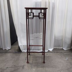 Reddish-Brown Metal Asian-Style Plant Stand