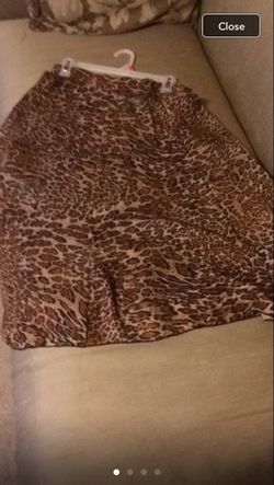 Skirt size 6