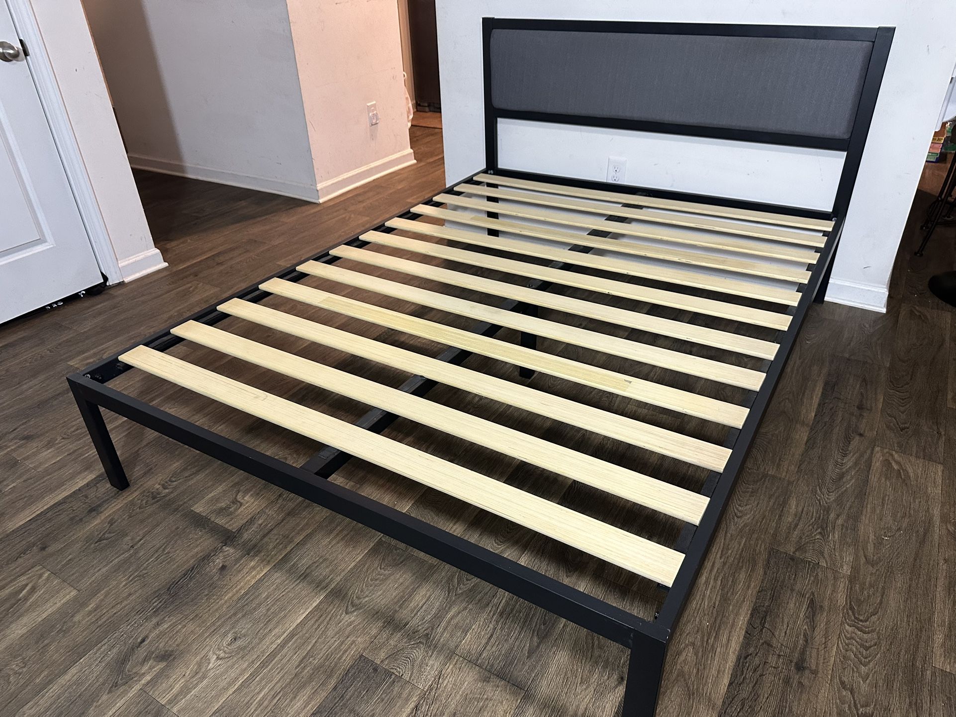 Queen Size Bed Platform