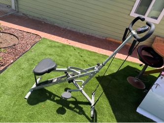 FLYBIRD Squat Machine