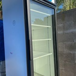 Commercial Refrigerator