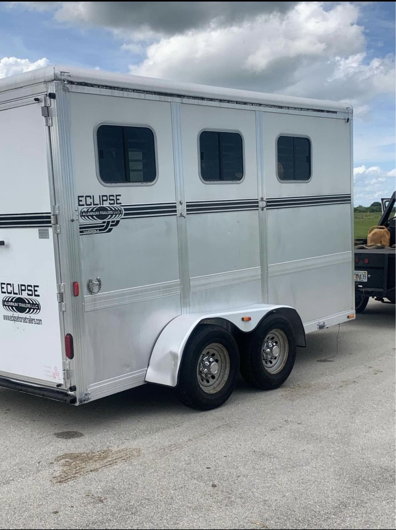 3 horse bumper pull aluminium trailer for sale or rent