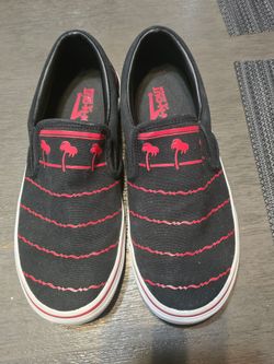 In N Out Drink Cup Shoes. Size Men's 9 /  Women's 10.5