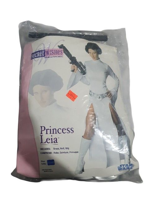 Princess Leia STAR WARS, DISNEY Adult Woman's Halloween Costume. Size XS /S . *Dress *Belt *Wig.
