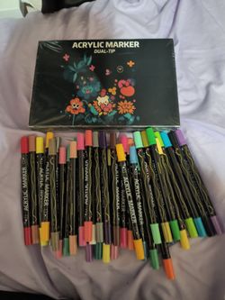 Acrylic Markers 40 ct