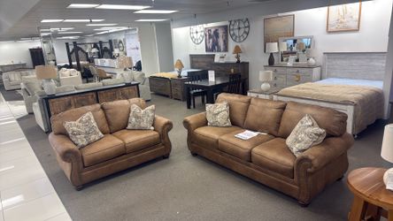 Beautiful brown sofa loveseat