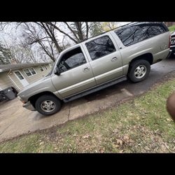2003 Chevrolet Suburban