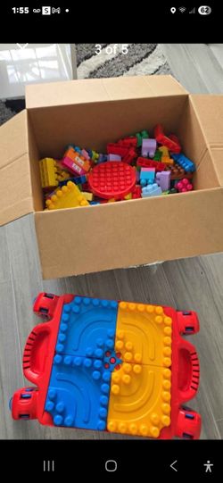 Lego Mega Bloks Lot  With Table  Like New 