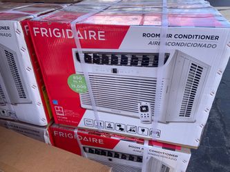 Frigidaire 15000 BTU window a c. 115 volt