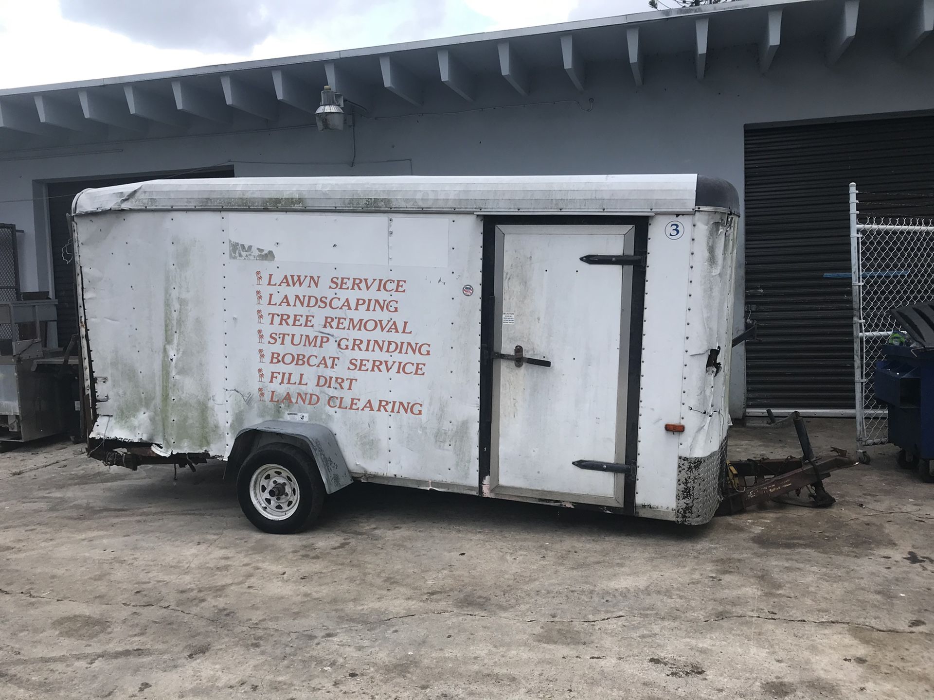 6 x 14 Enclosed landscape trailer for parts needs repairs Mechanic special$500.00 firm