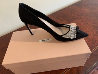 MiuMiu embellished black suede pumps size 41 with crystals in Size 41
