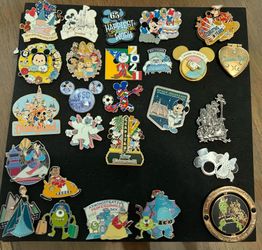 Disney pins