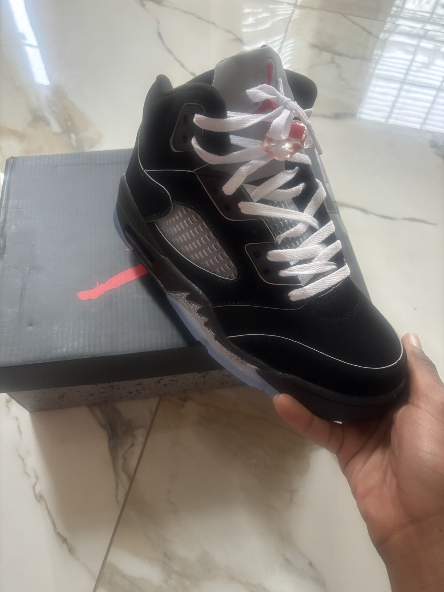Jordan 5 Black metallic