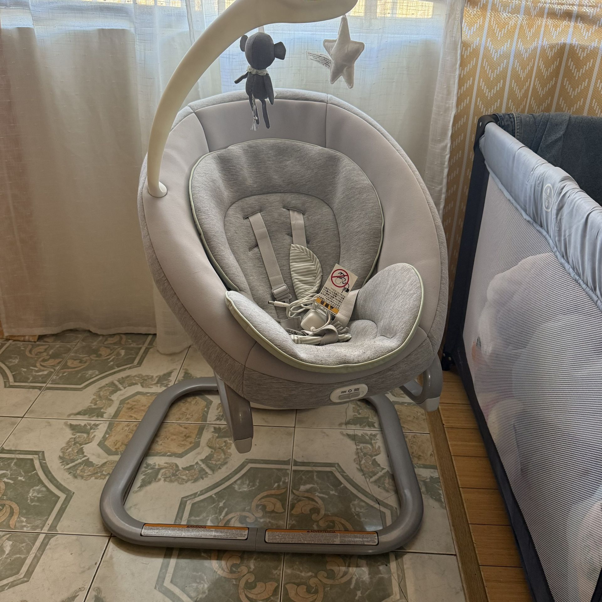 Graco Baby Swing Chair