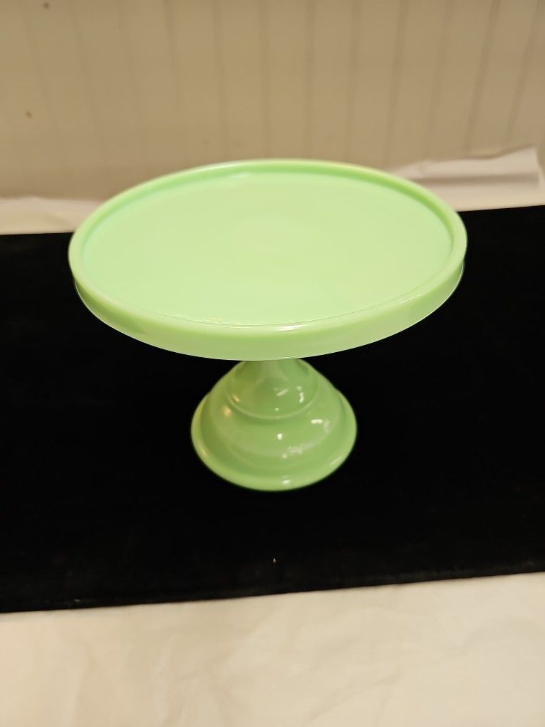 Jadite Pedistal Cake Plate - Shelton 