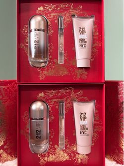 Carolina Herrera 212 VIP Rose Perfume Set