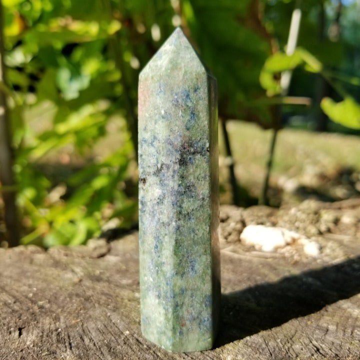 Epidote Crystal Tower, Point