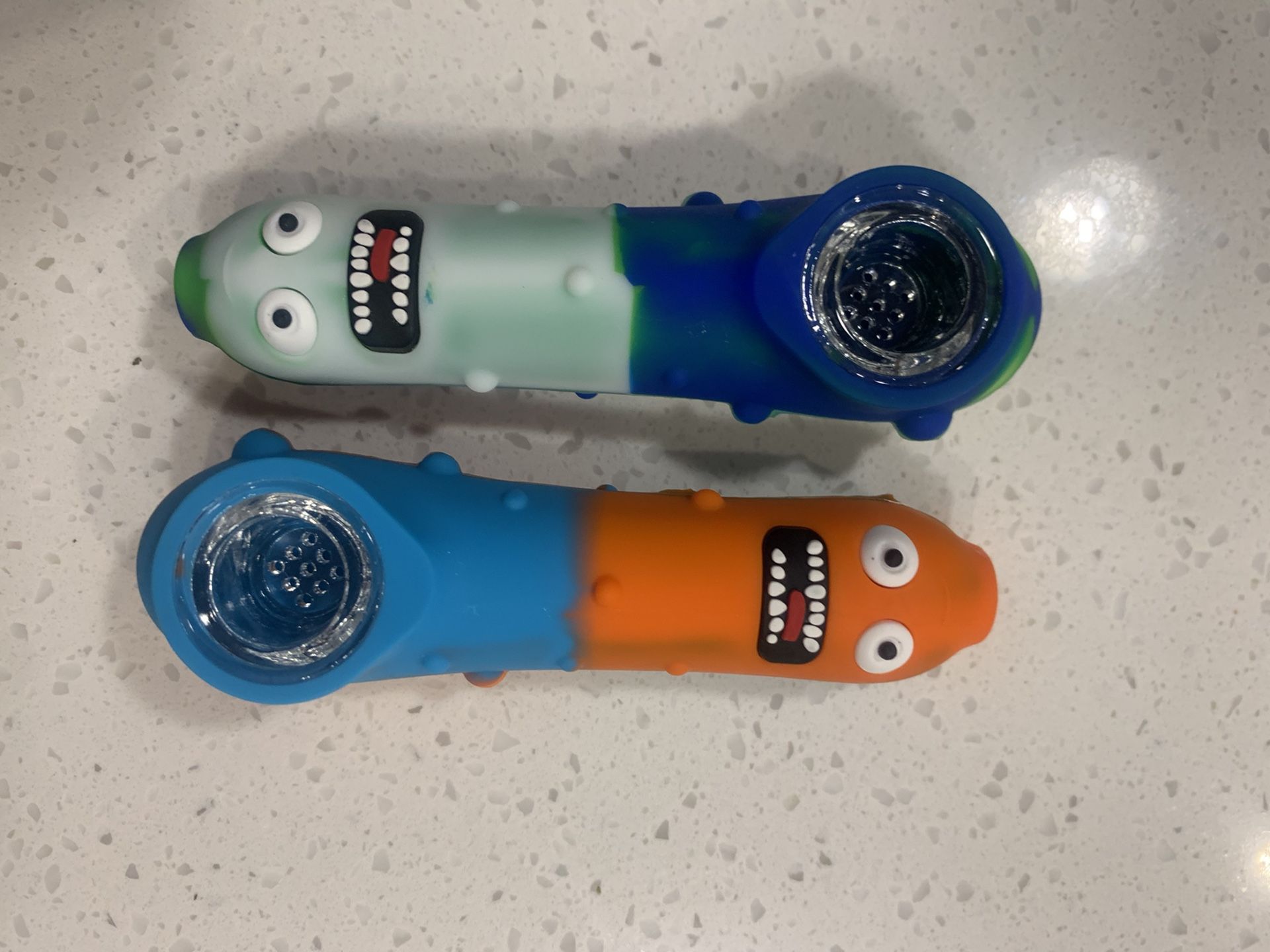 Rubber pickle Rick smoking pipes