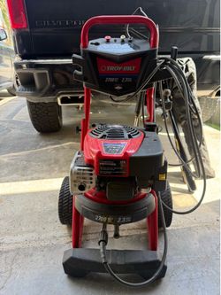 2700 PSI Troy-Bilt pressure washer