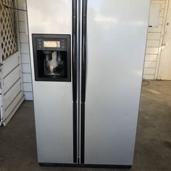 Samsung Refrigerator 