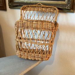 Wicker Magazine Holder 