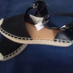 Women's size 8 shoes