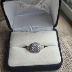 10k White Gold Engagement rain