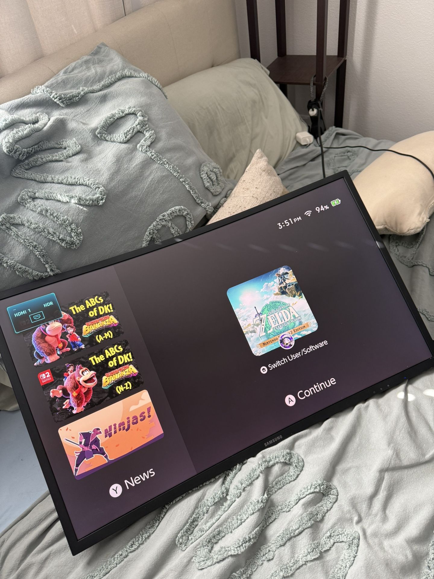 32 in Samsung curved gaming monitor 1440p 144hz