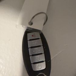 Nissan key fob