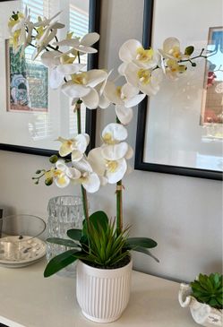 Decorative Artificial Orchid Plant
