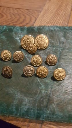 Vintage brass buttom militar uniforme