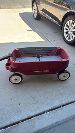 Radio Flyer Kids Wagon with Seats