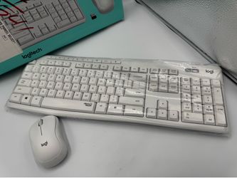 Logitech MK295 Wireless Mouse & Keyboard Combo