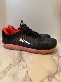 Altra women’s running shoe size 7