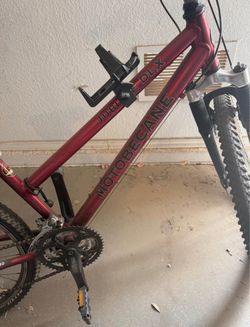 Red women’s bike