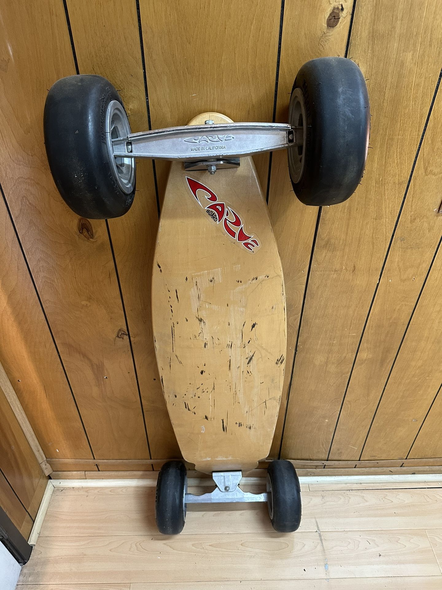 CARVE BOARD THE WAVE 43 INCH LONG SKATEBOARD HARD TO FIND CARVE BOARD THE WAVE 43 INCH LONG SKATEBOARD HARD TO FIND