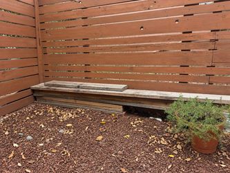 Free wood planks — pickup required