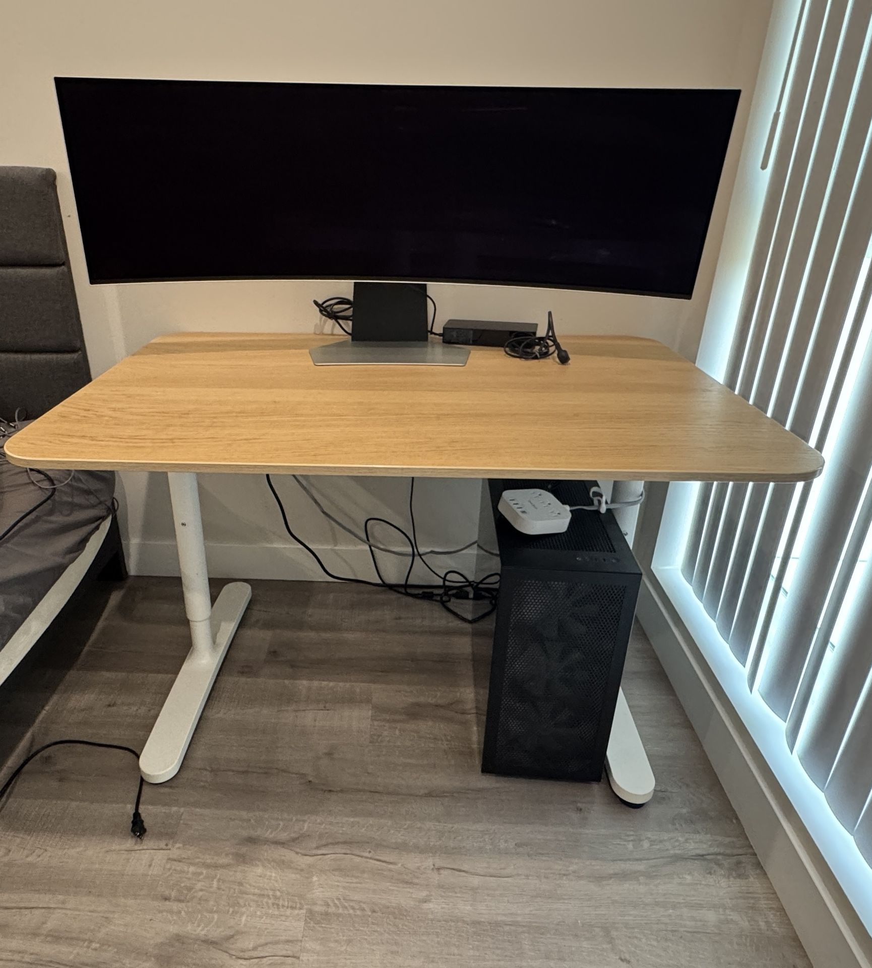 Office Desk/ Gaming Desk
