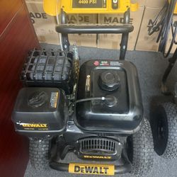 Presure Washer Dewalt 4400 Psi 4.0 