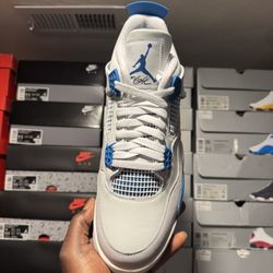 DS Military Blue Jordan 4s Size 11