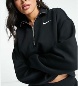 Nike/ XL/ NWOT