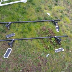 Roof Rack/ Roof Bars 