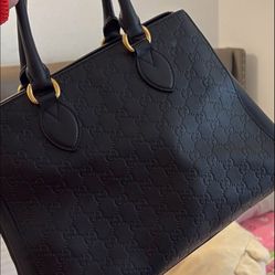 Authentic GUCCI Guccissima Leather Handbag. 